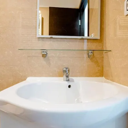 Francesco Romestay - Termini Rom