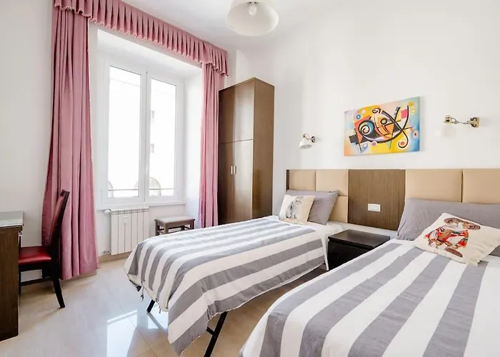 Francesco Romestay - Termini Apartamento *