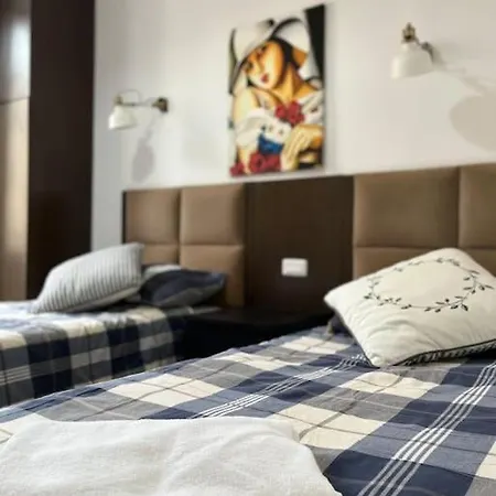 Apartament Francesco Romestay - Termini *